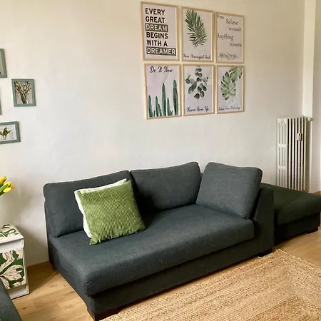 Casa Flora Daire