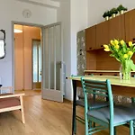 Casa Flora Daire